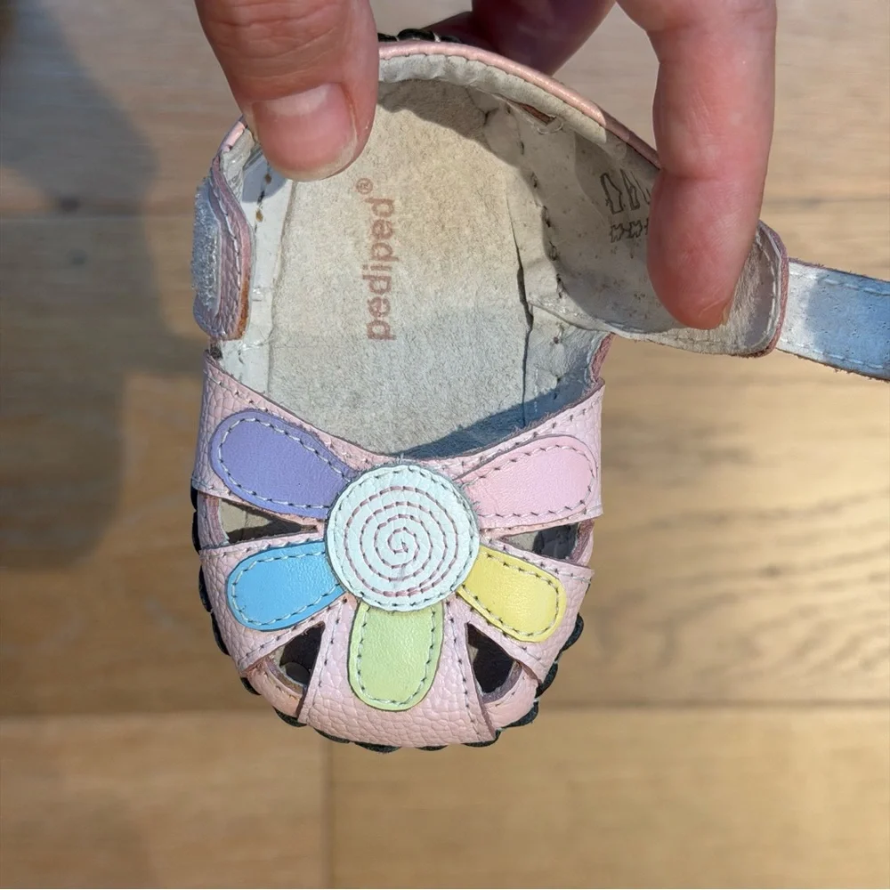 Pediped Baby Shoes Infant Pre-Walking Daisy Pink Rainbow Flower 0-6M Sandal EUC